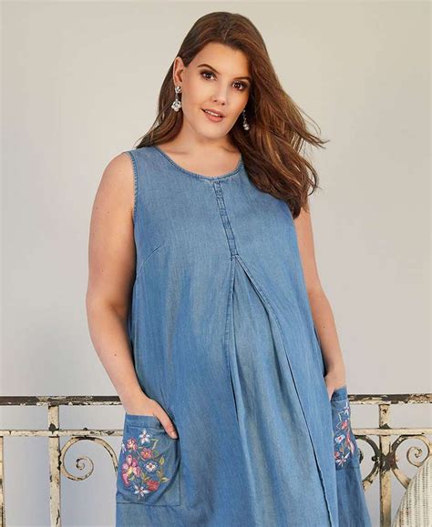 maternity clothes online free shipping